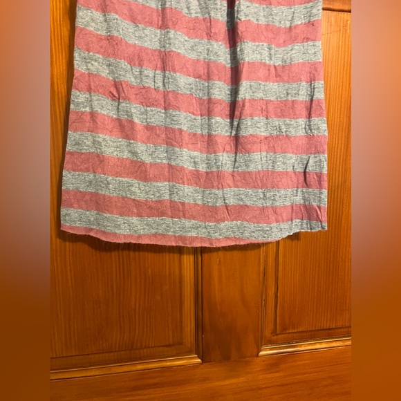 EUC Womens Medium Loose Fitting Tee - Picture 6 of 6